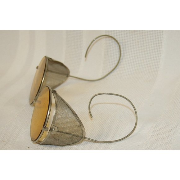 Vintage Round Sunglasses Steampunk w/ Silver Mesh Metal Side Blinds - Picture 2 of 3